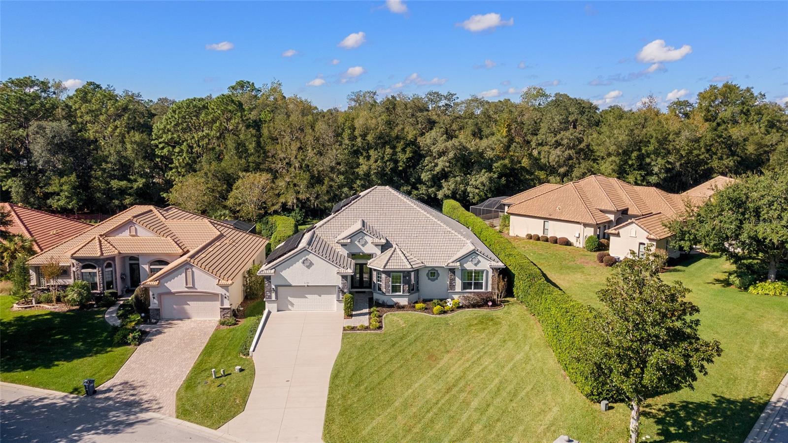 1192 N Hunt Club Dr Property Photo 6