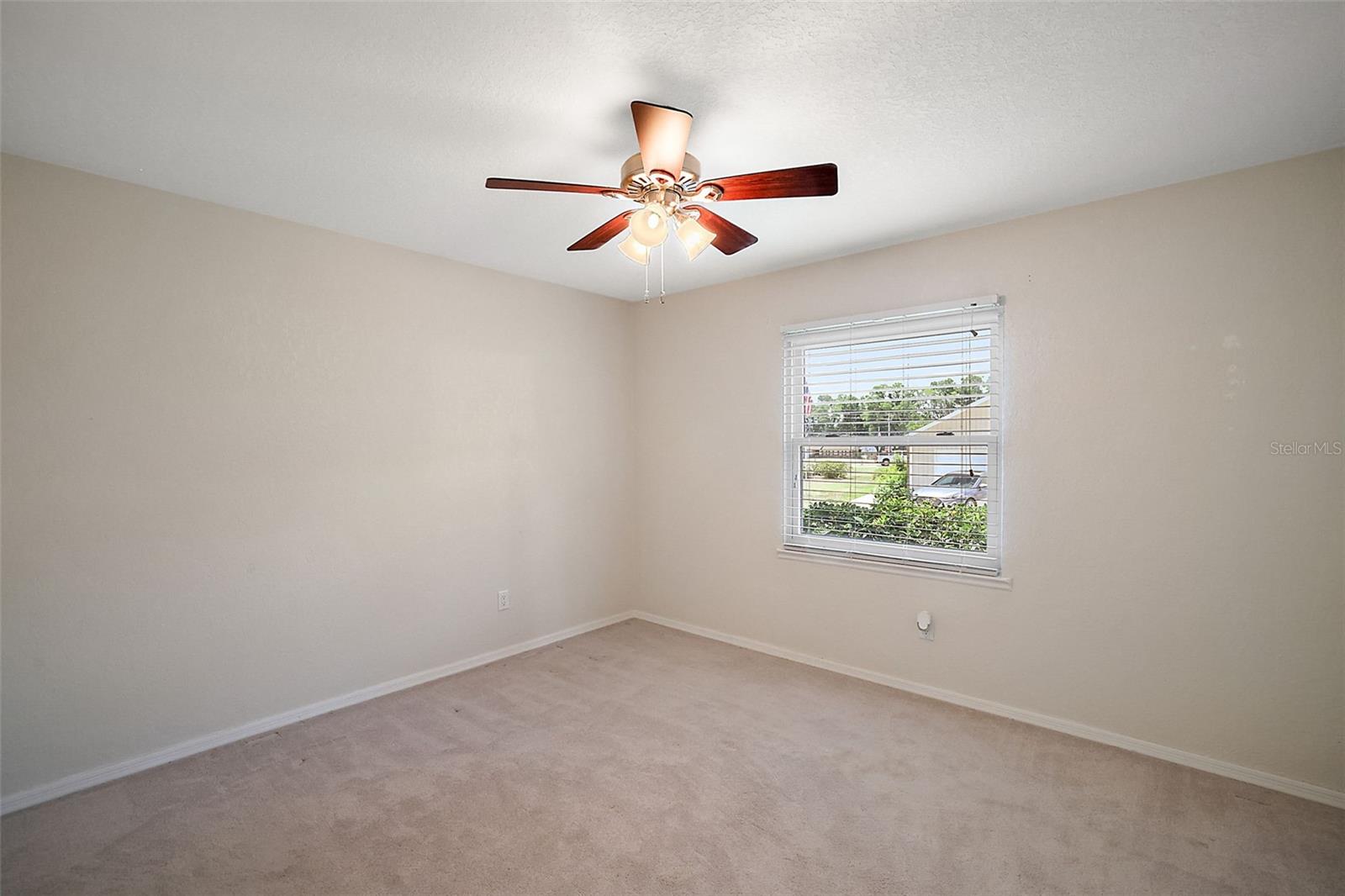 650 Se 45th Ter Property Photo 33