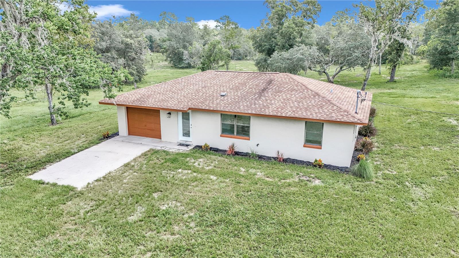 10655 N Party Ave Property Photo 3