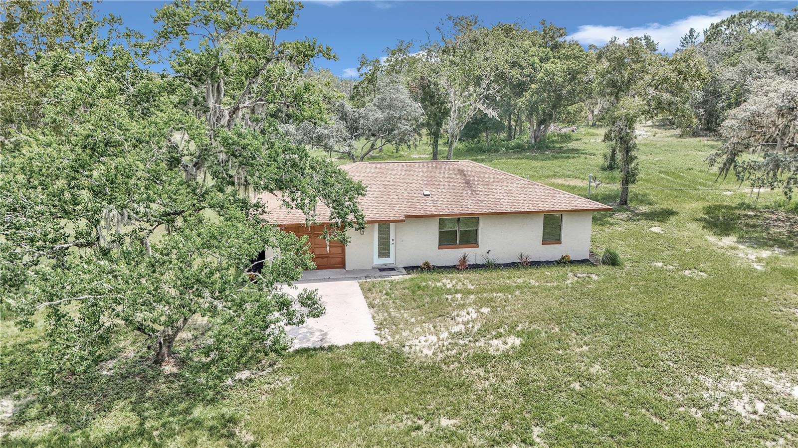 10655 N Party Ave Property Photo 4