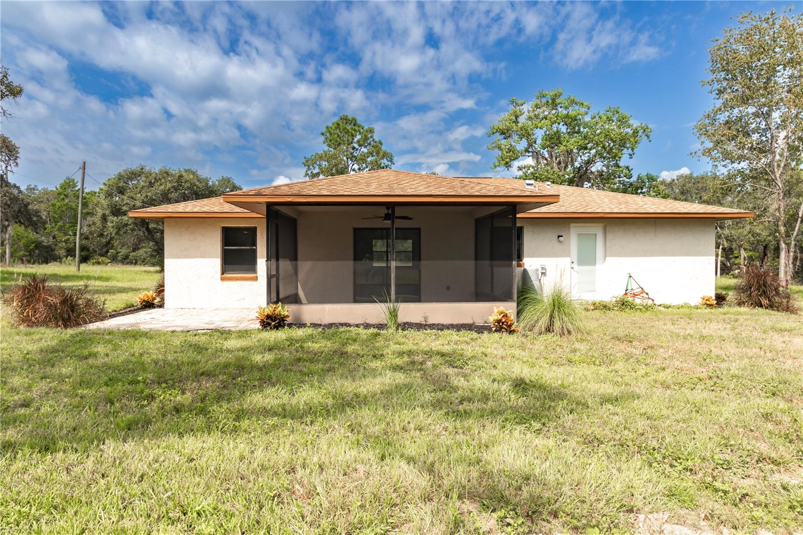 10655 N Party Ave Property Photo 12