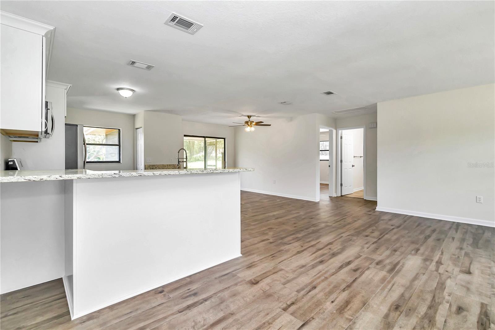 10655 N Party Ave Property Photo 25