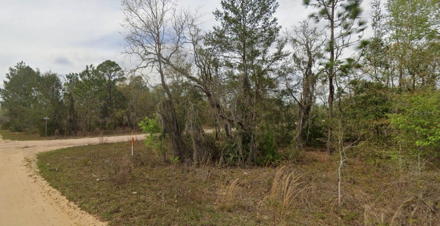 0000 April Ave Property Photo 3