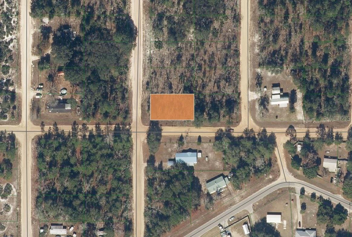 0000 April Ave Property Photo 4