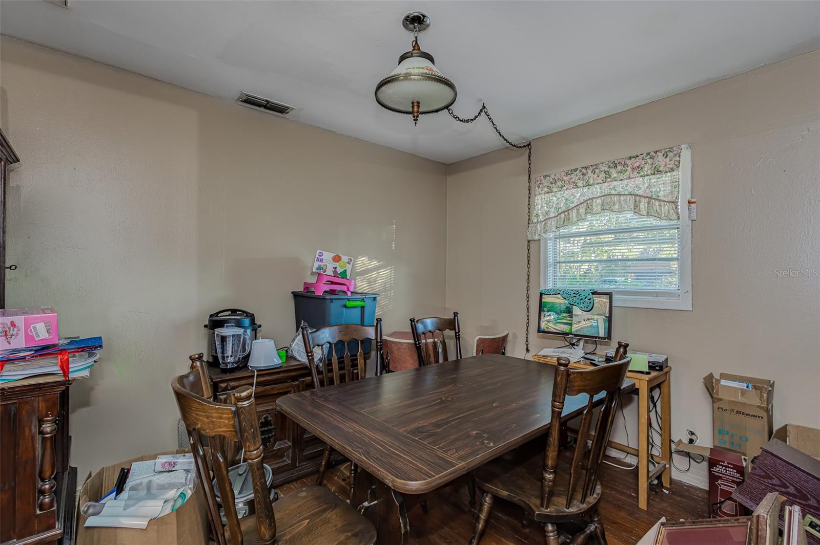 1315 W Oak Dr Property Photo 15
