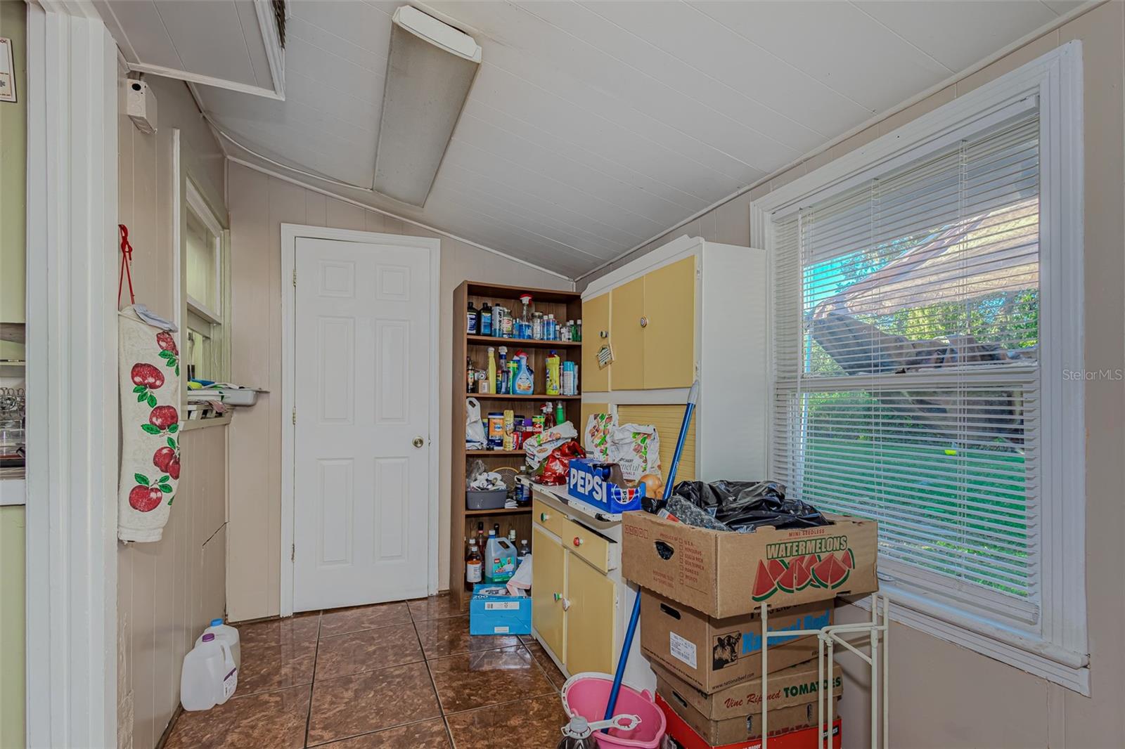 1315 W Oak Dr Property Photo 21