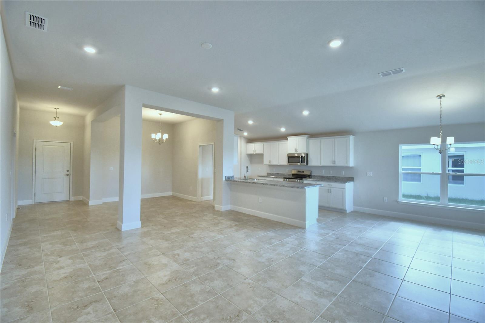 4065 Tullamore Ln Property Photo 9