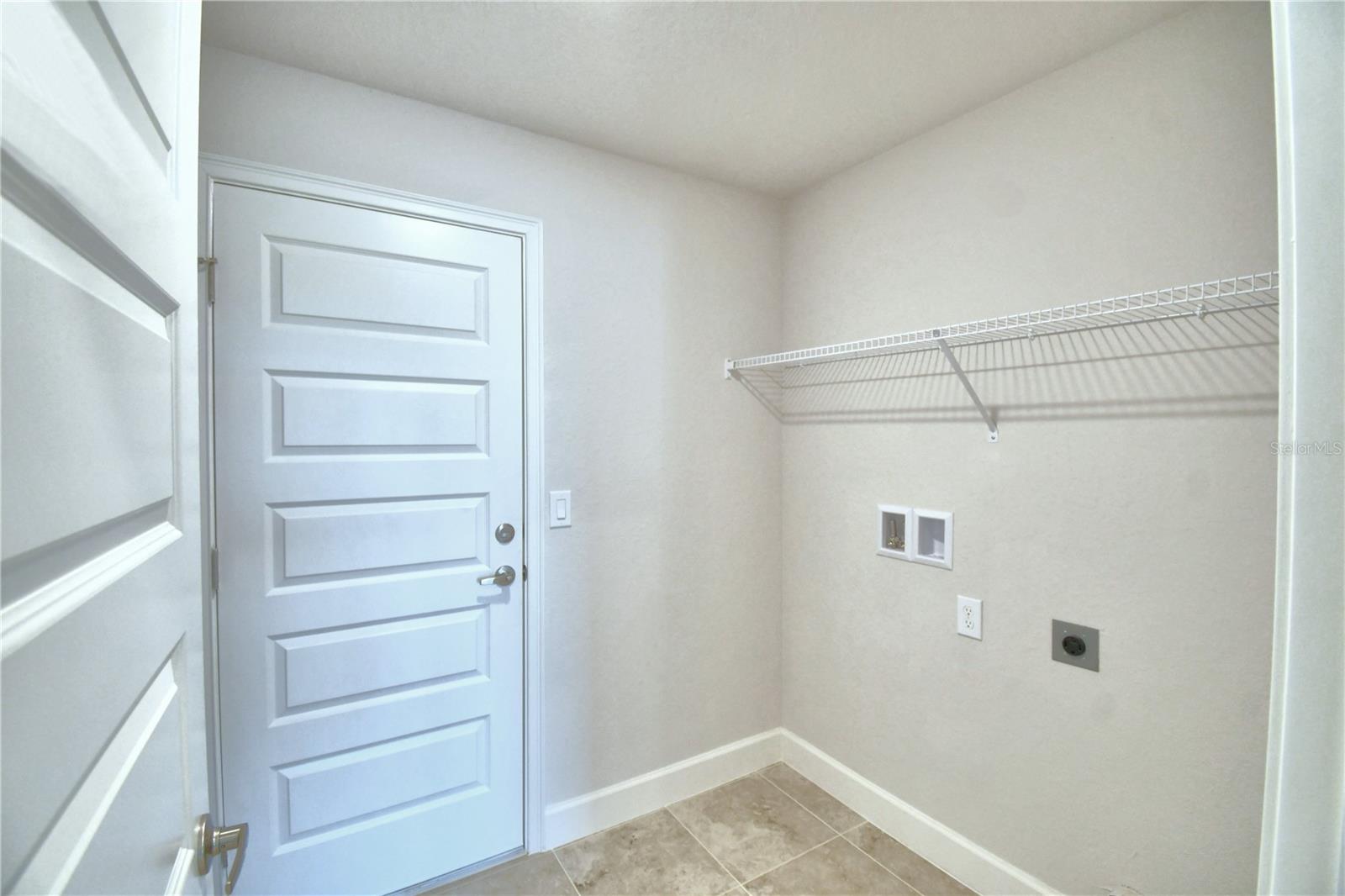 4065 Tullamore Ln Property Photo 17