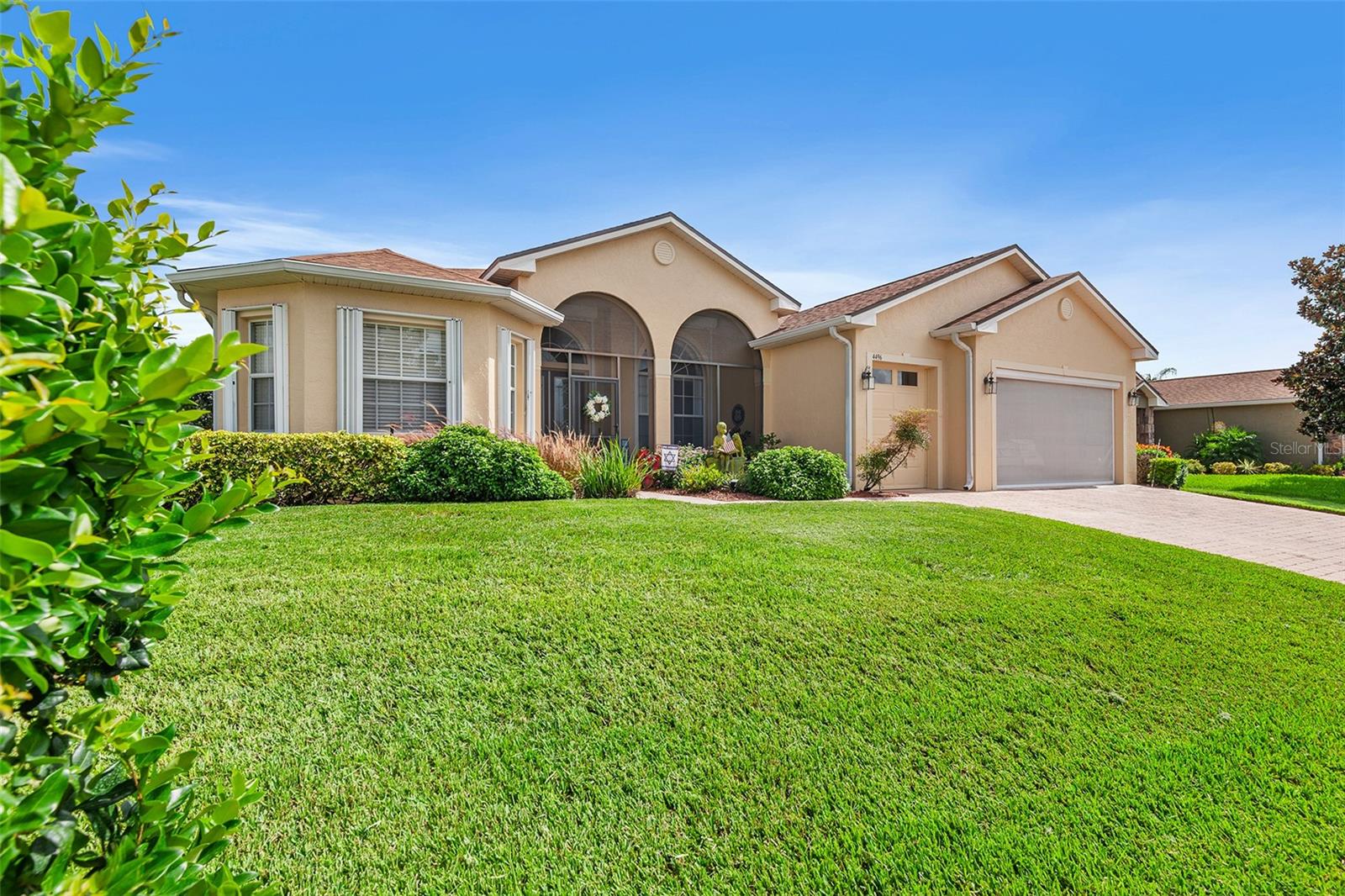 4496 Strathmore Dr Property Photo 40