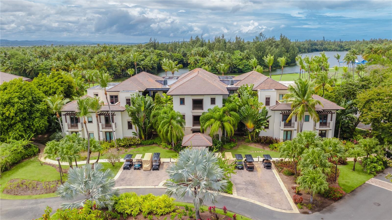 Bahia Beach Resort LAS VERANDAS CONDOMINIUM 5134 #5134 Property Photo 1