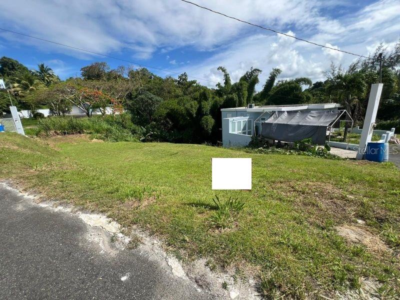 Carr 926 Property Photo 3
