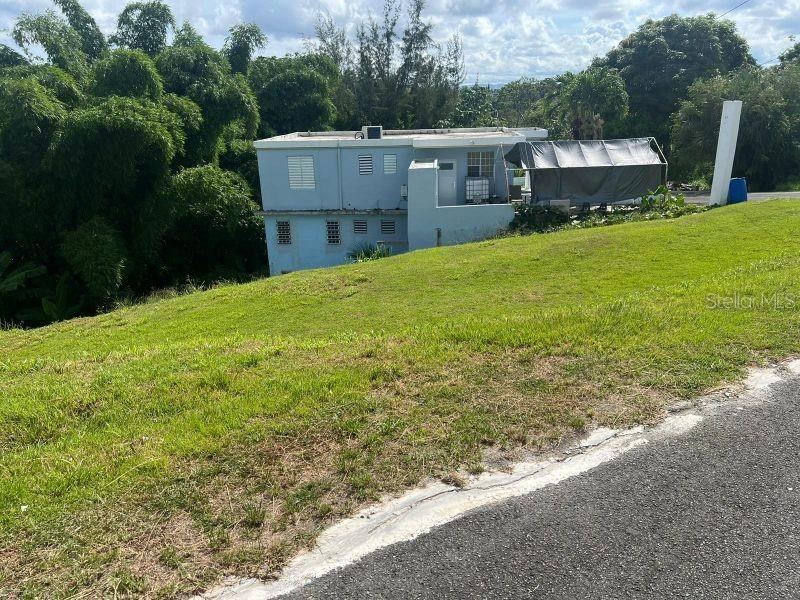 Carr 926 Property Photo 5