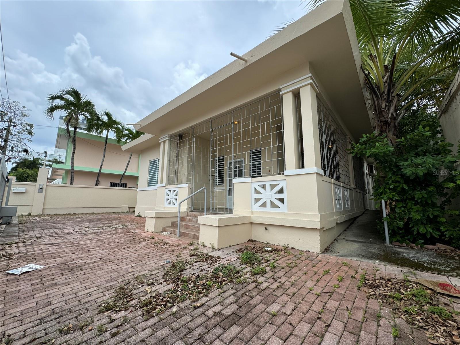 663 Hoare Property Photo