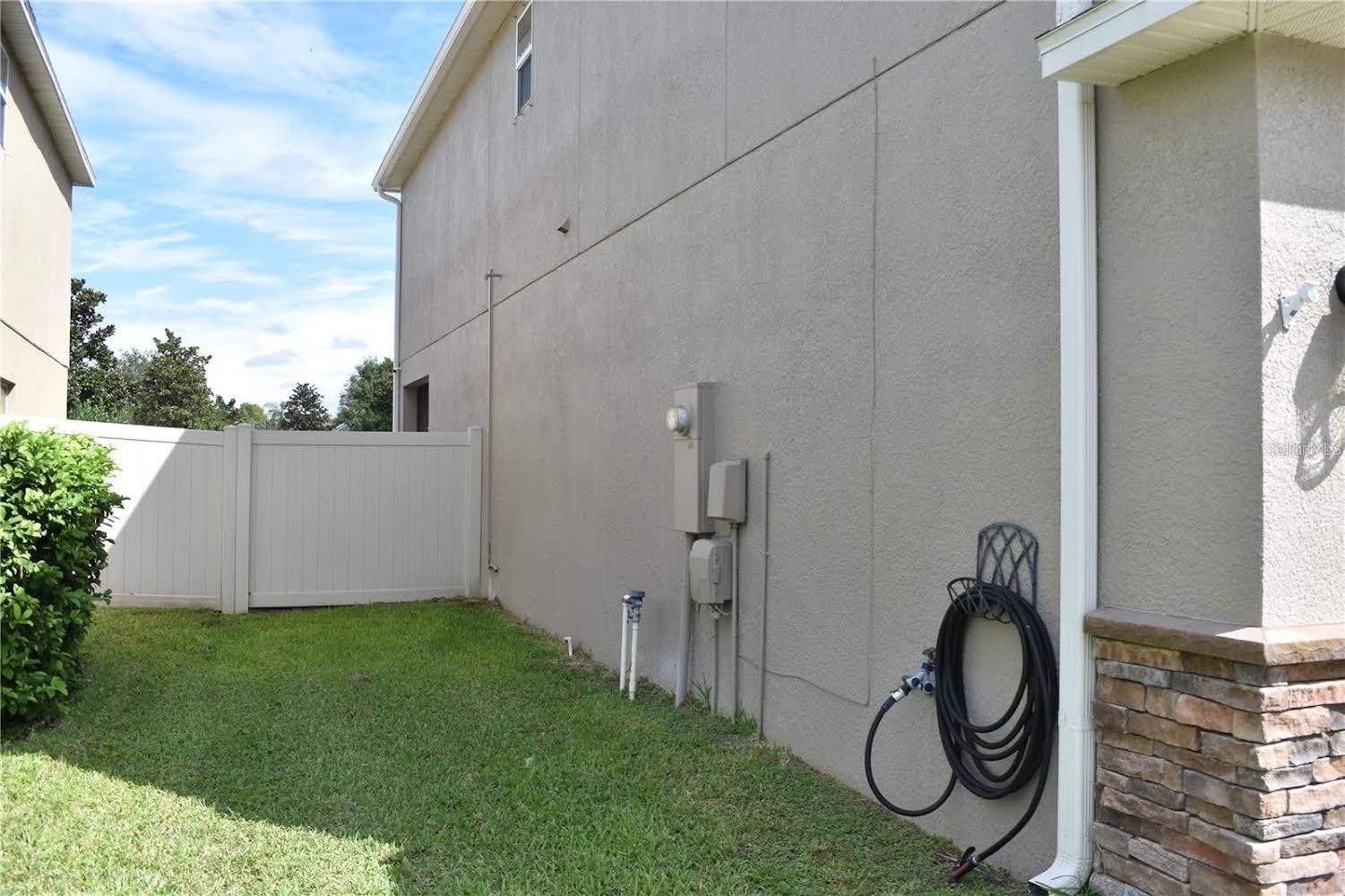 14013 Lugano Ct Property Photo 2