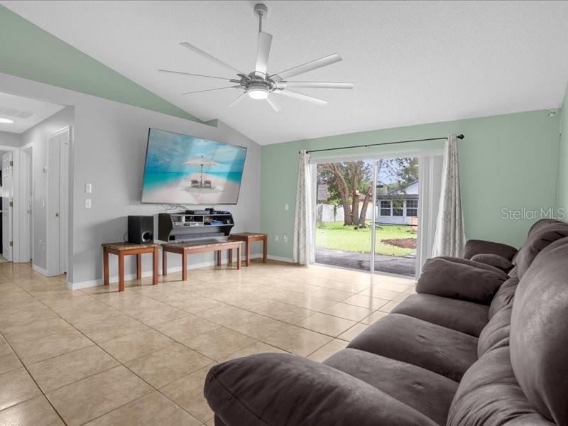617 Brockton Dr Property Photo 4