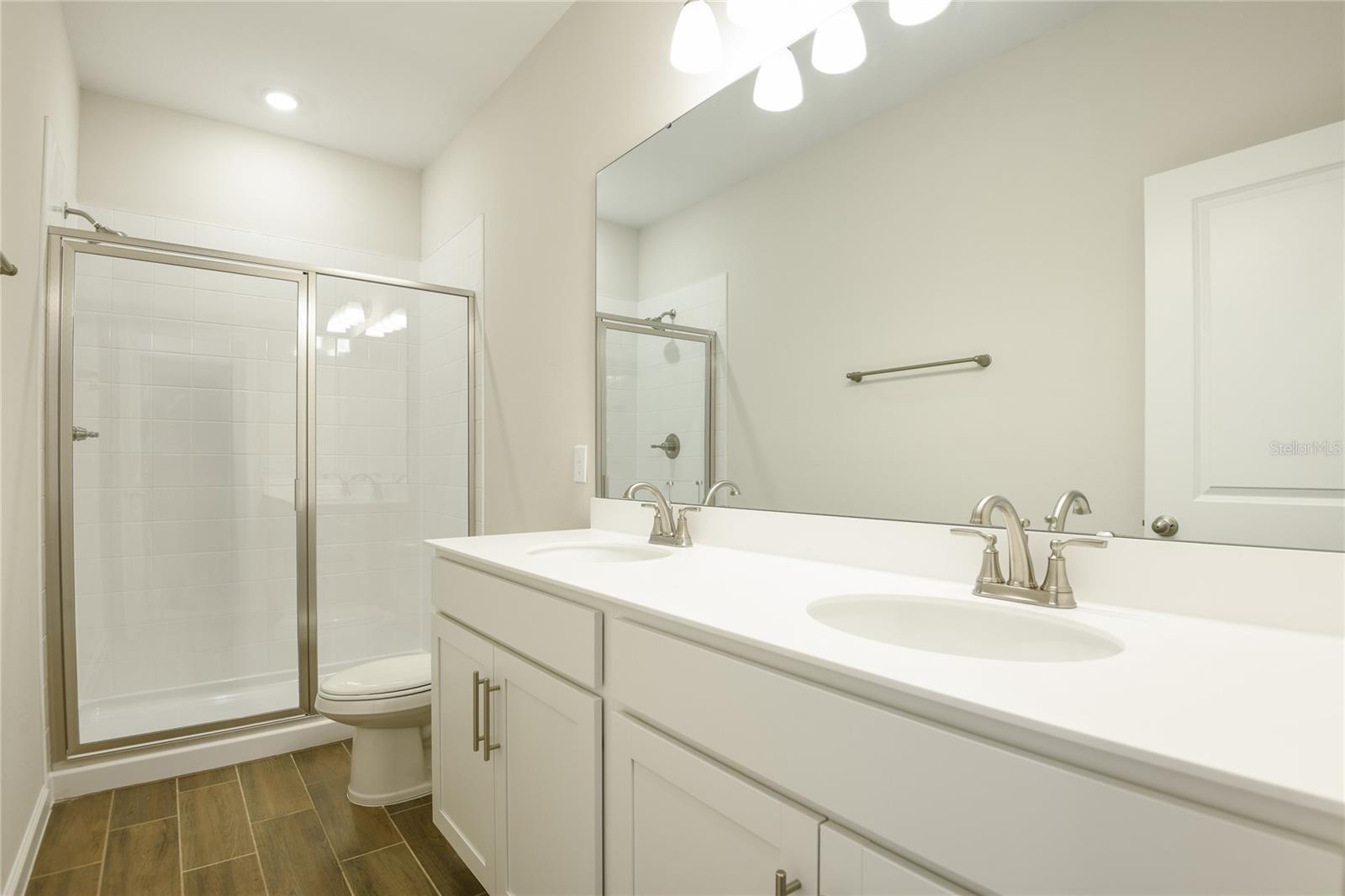 1520 Erin Breeze Ln Property Photo 10