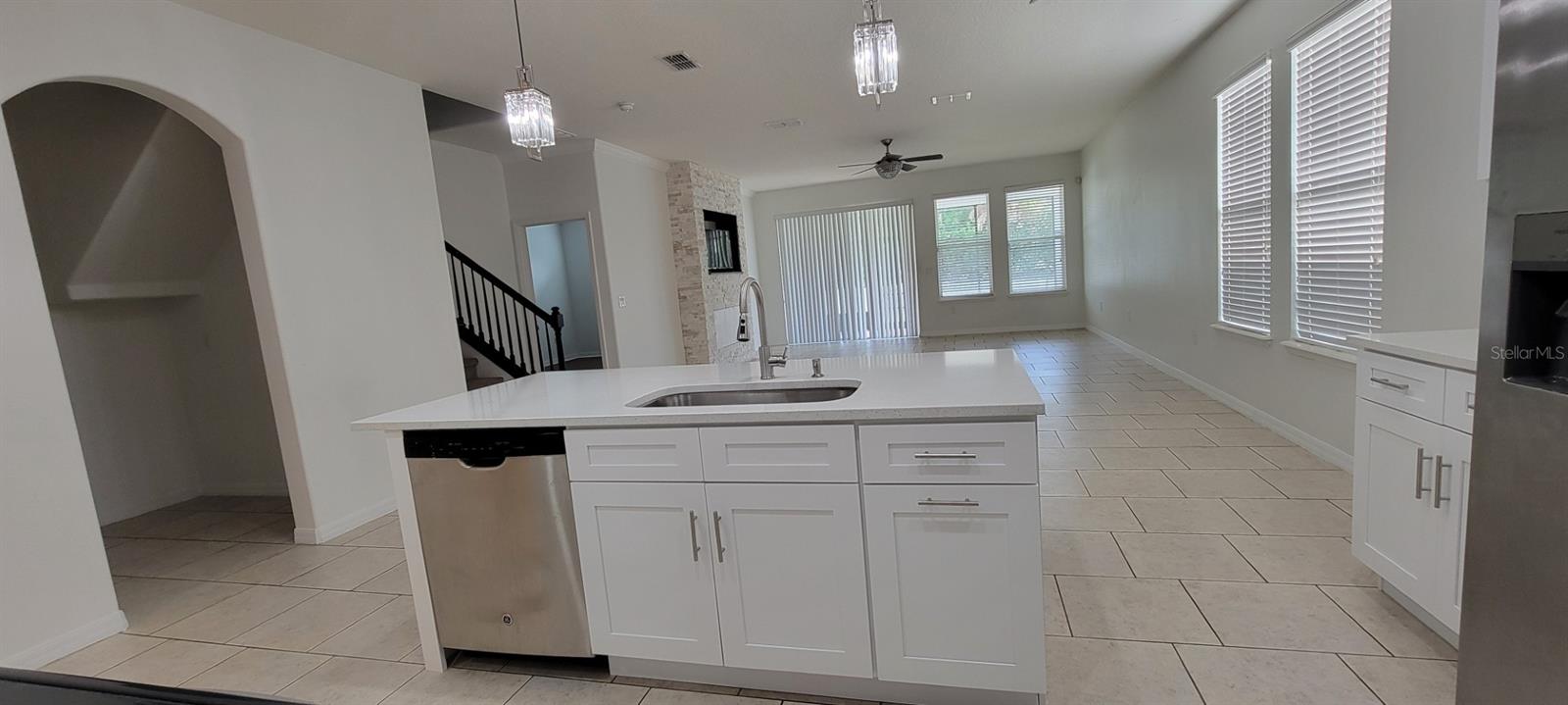 2391 Beacon Park Landing Cir Property Photo 3