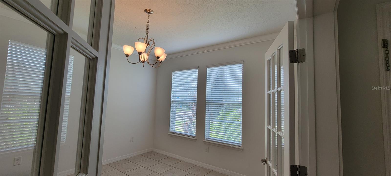 2391 Beacon Park Landing Cir Property Photo 4