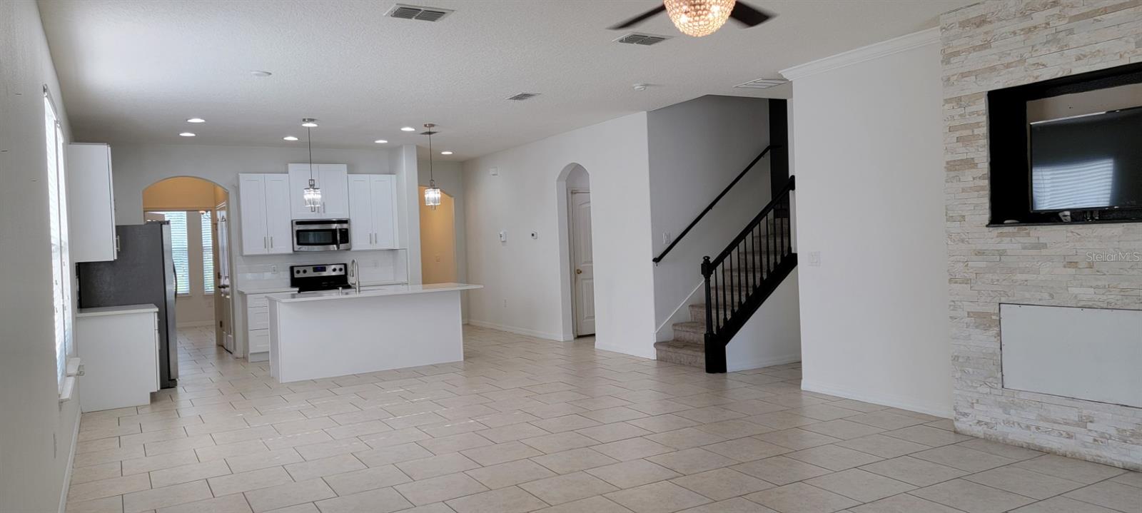 2391 Beacon Park Landing Cir Property Photo 7