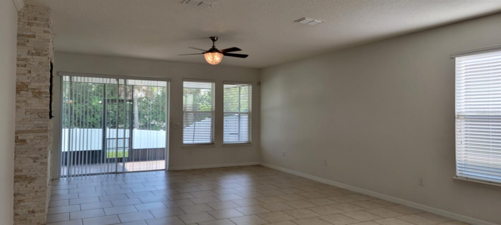2391 Beacon Park Landing Cir Property Photo 9
