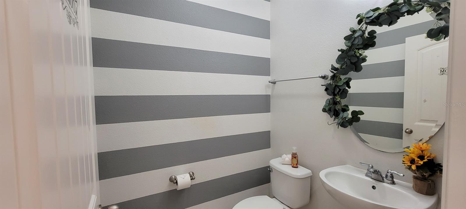 2391 Beacon Park Landing Cir Property Photo 15