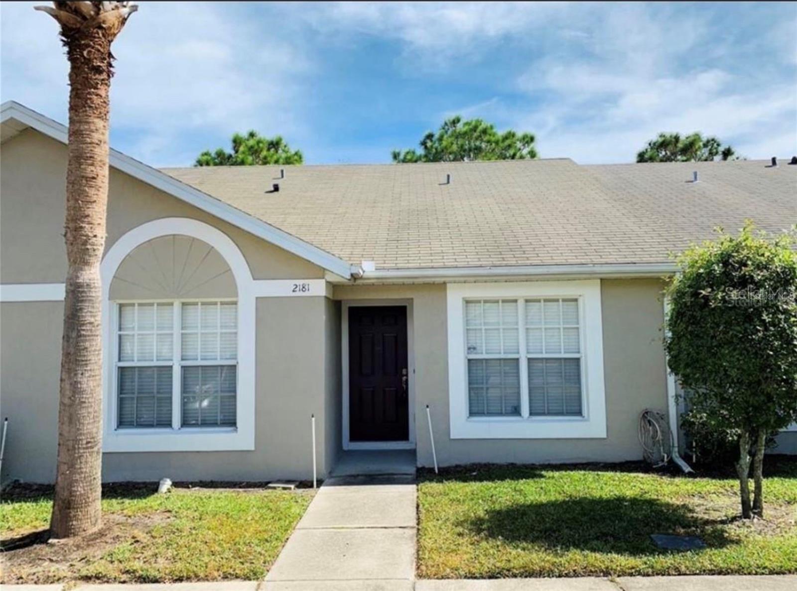 2181 Cypress Bay Blvd Property Photo 1