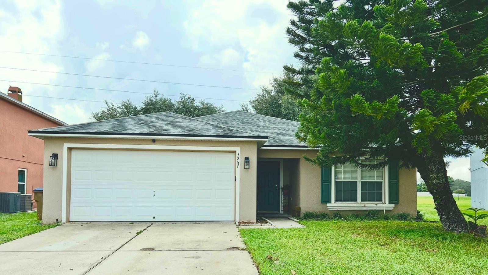 Amberley Park Real Estate Listings Main Image
