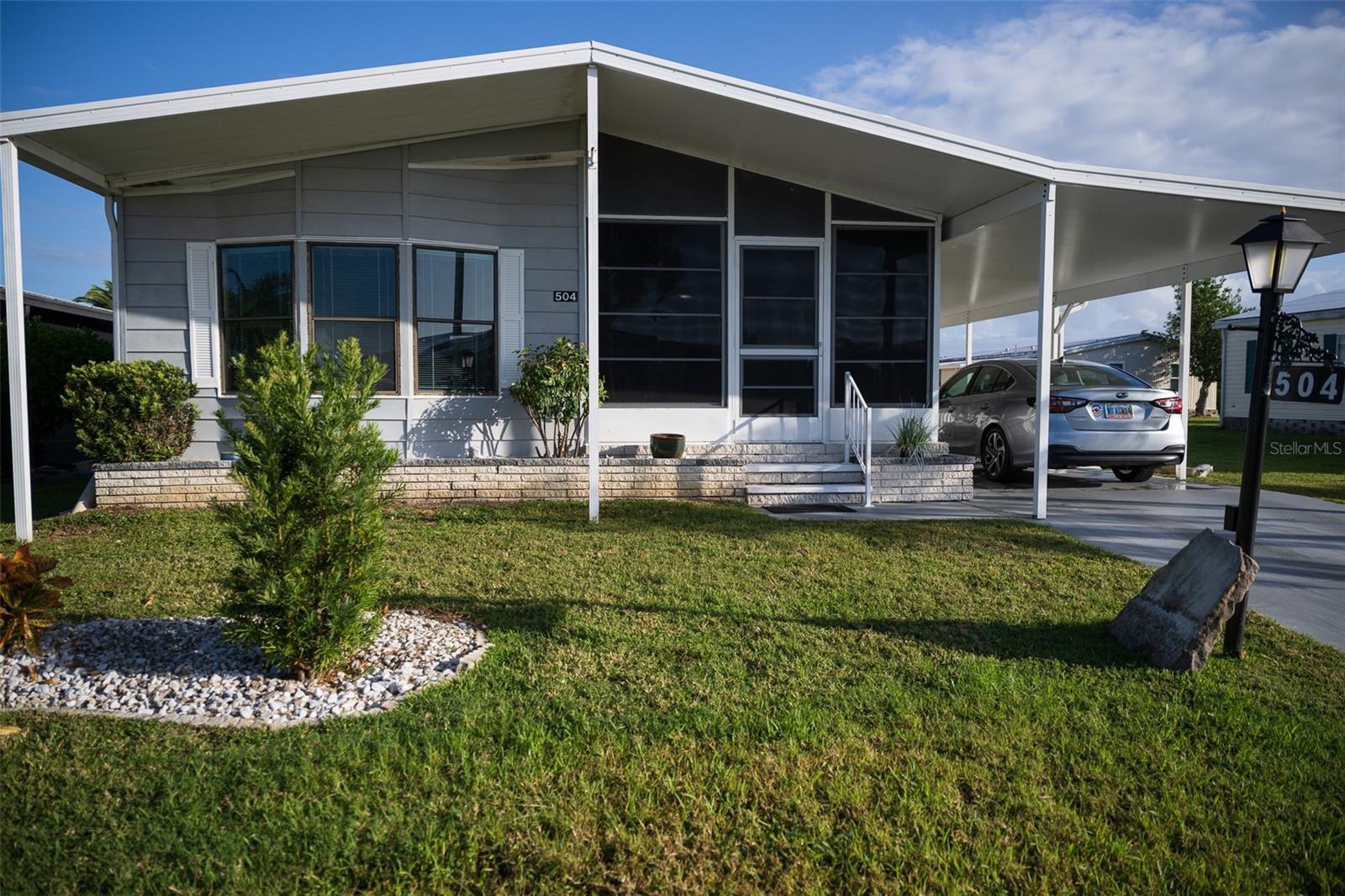 504 LA PLAYA CIR Property Photo 1