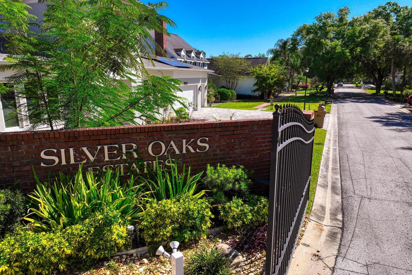 7810 Terrace Oaks Ct Property Photo 9