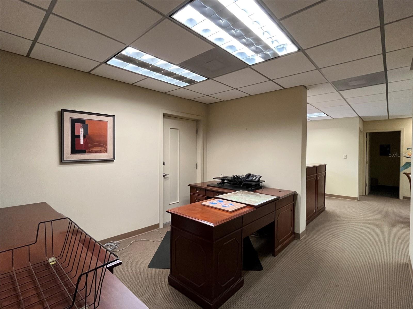 3333 W Kennedy Blvd #203 & 204 Property Photo 8