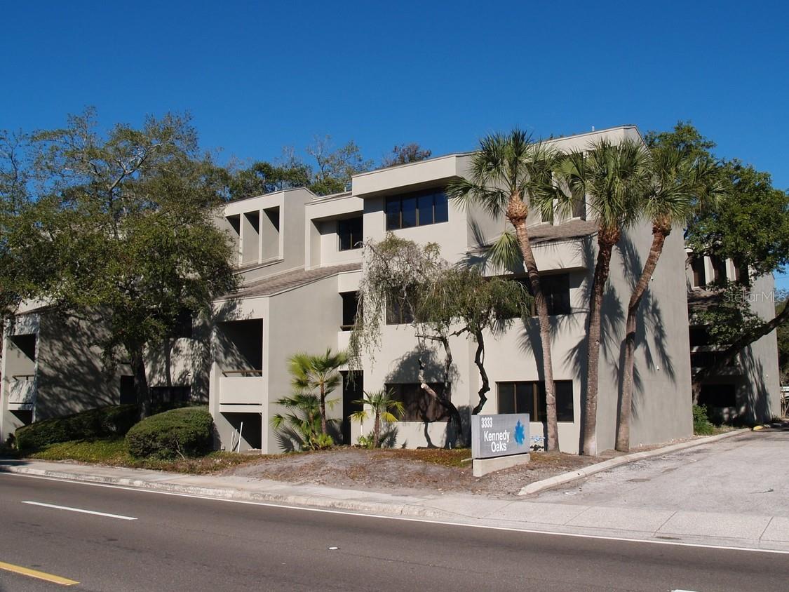 3333 W Kennedy Blvd #203 & 204 Property Photo 21