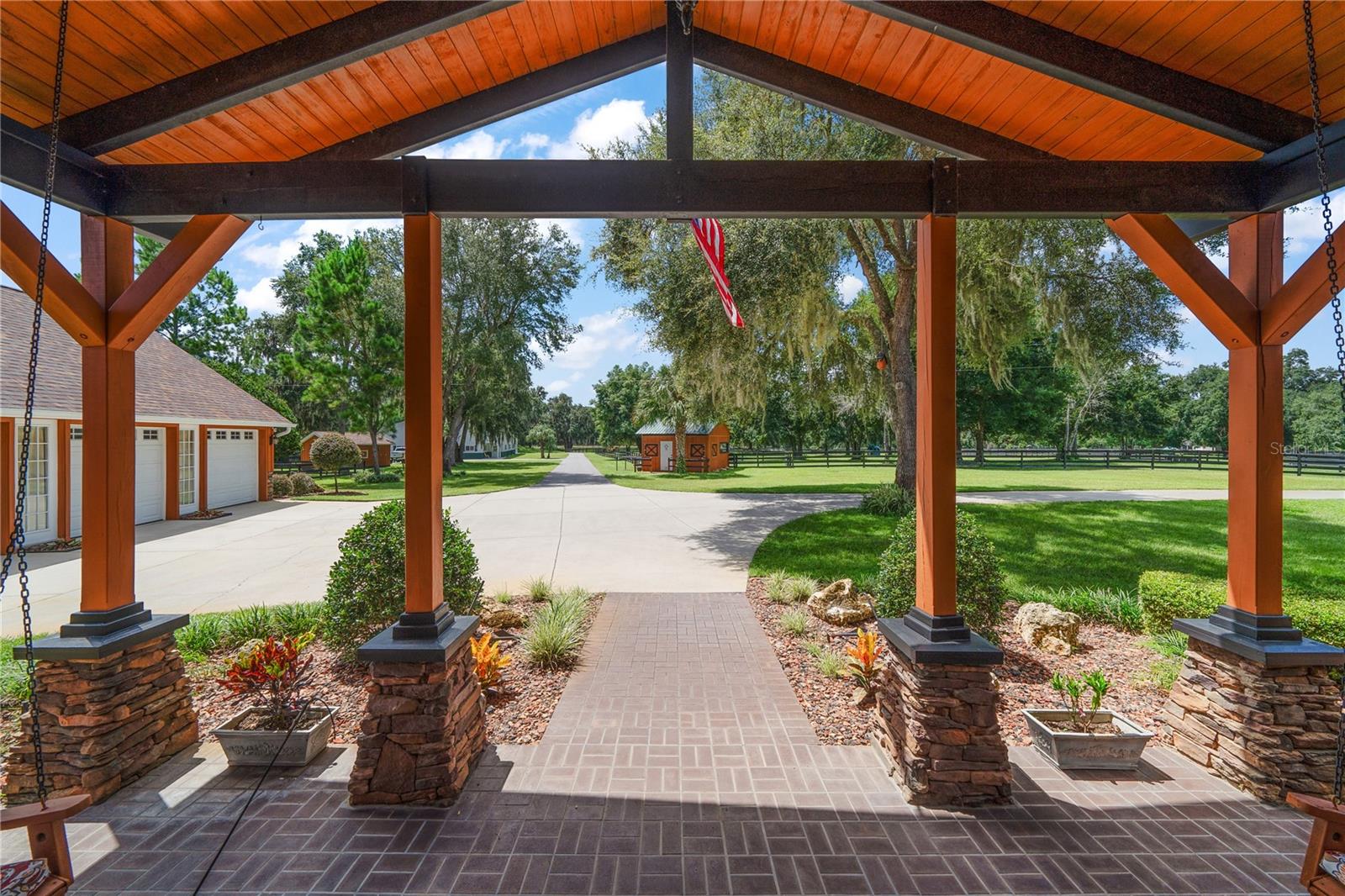 7780 N Whippoorwill Terrace Property Photo 33