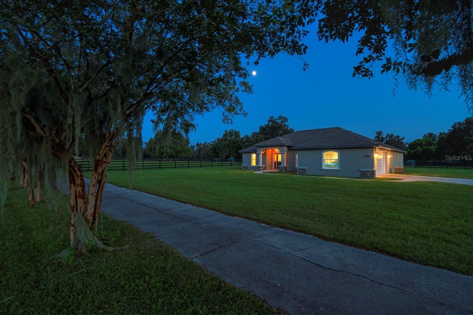7780 N Whippoorwill Terrace Property Photo 95