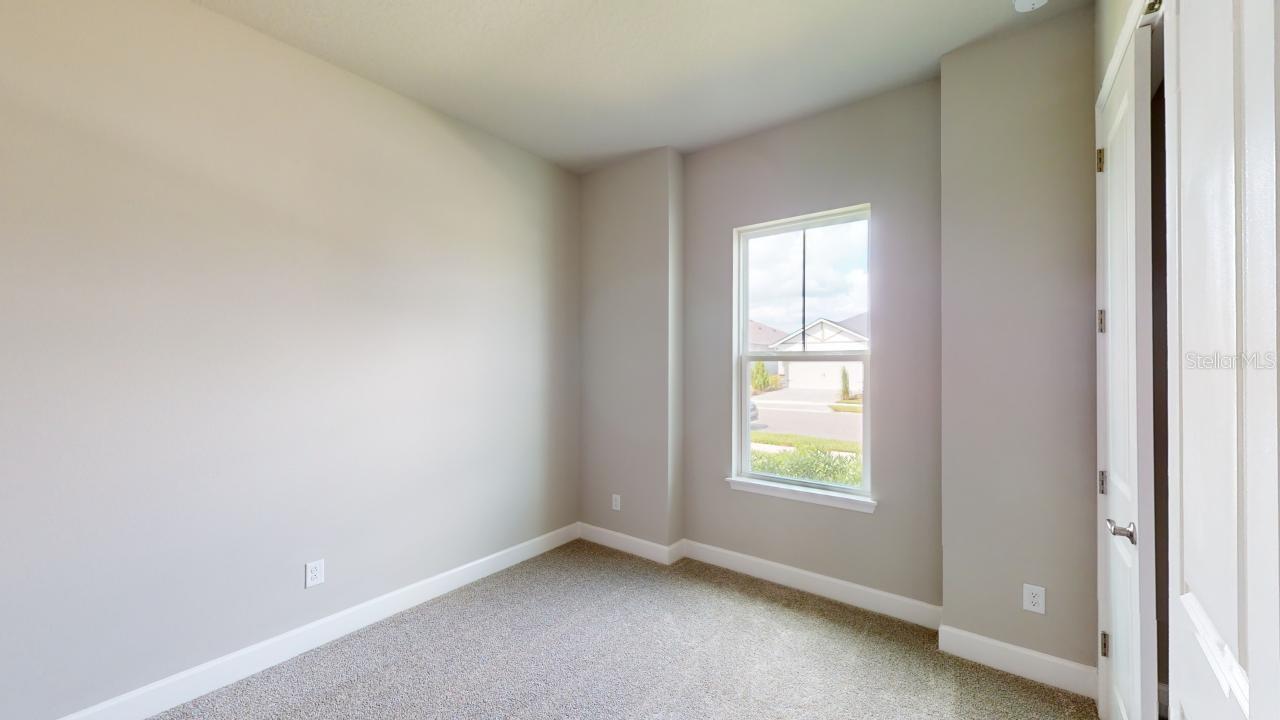128 Mosaic Blvd Property Photo 12