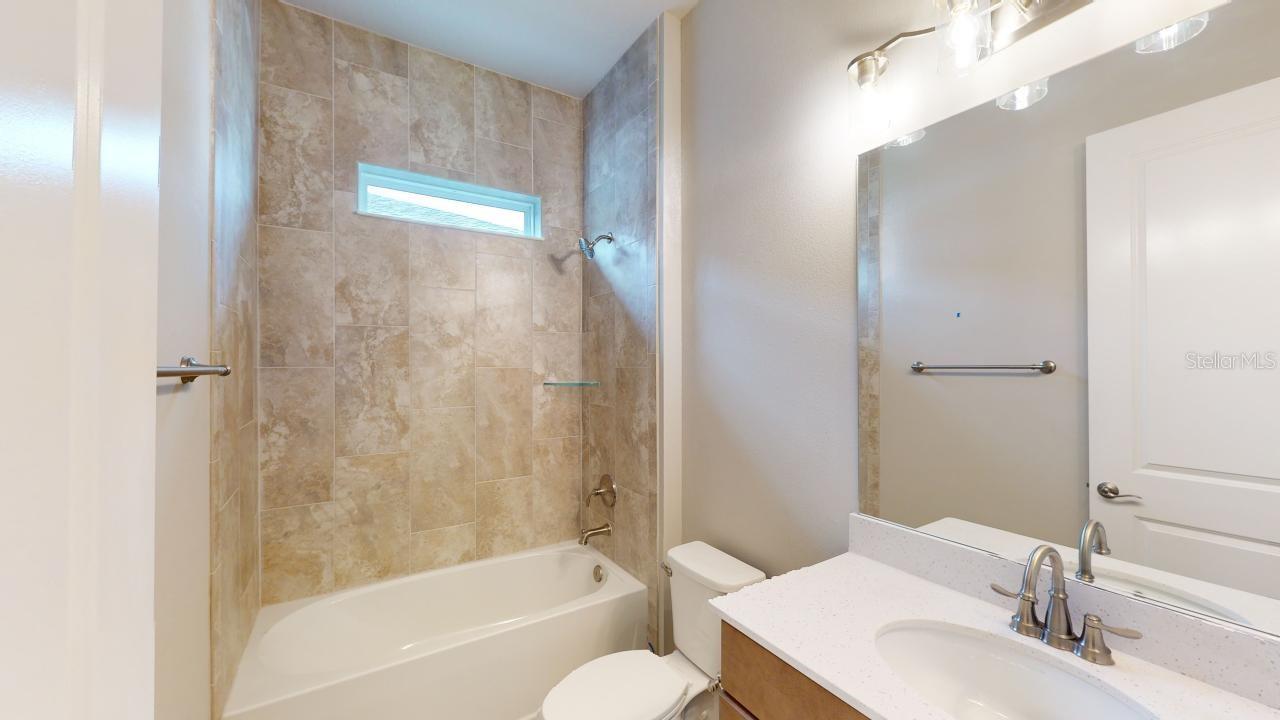 128 Mosaic Blvd Property Photo 14