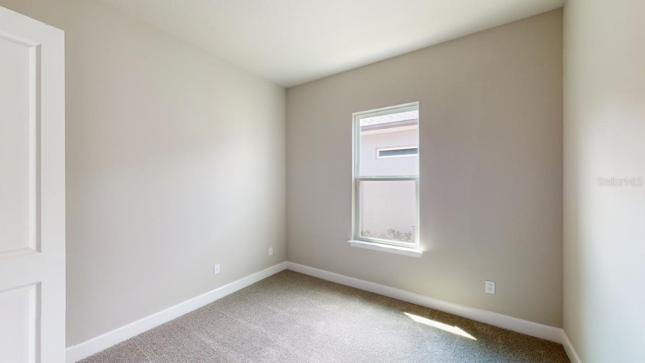 128 Mosaic Blvd Property Photo 15