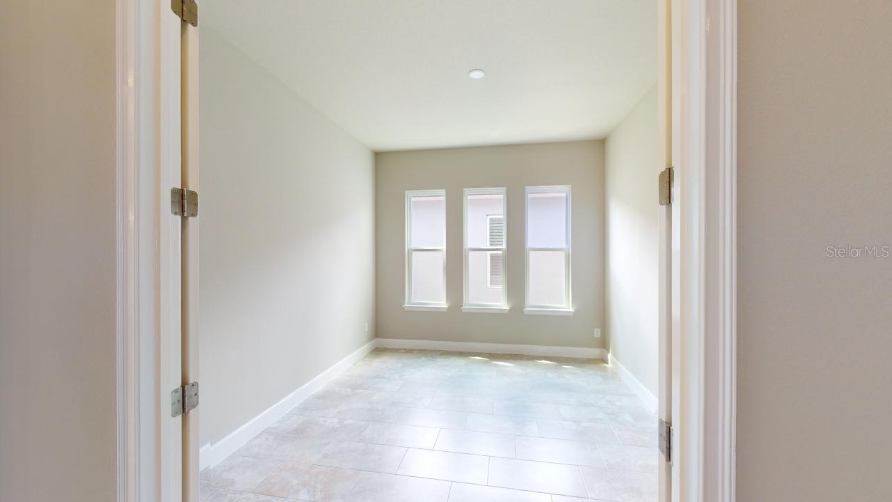 128 Mosaic Blvd Property Photo 18