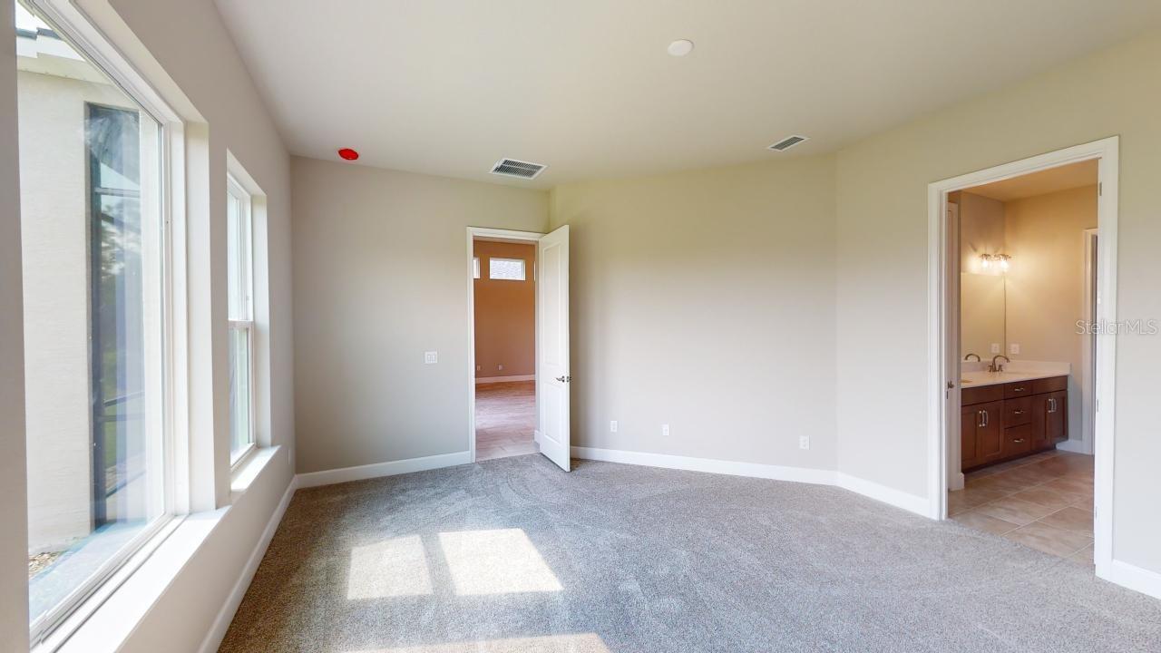 128 Mosaic Blvd Property Photo 28