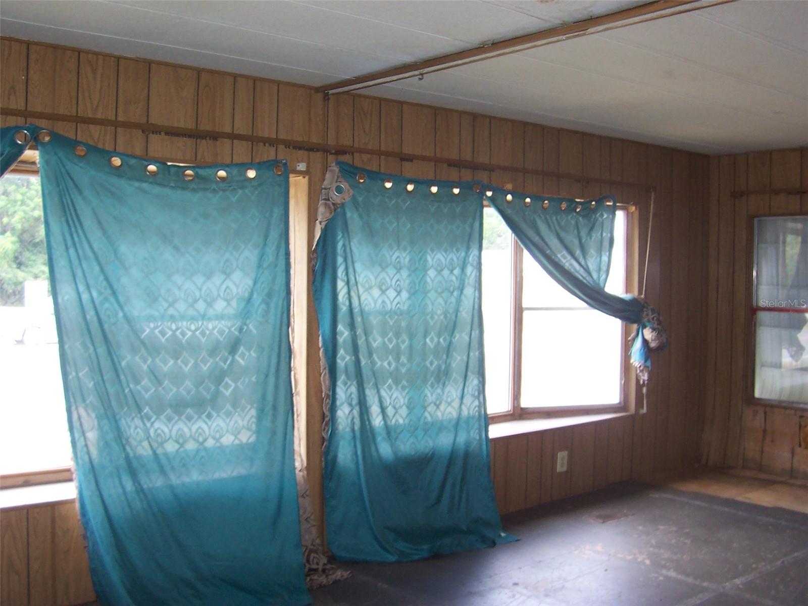 6967 Fort King Rd Property Photo 10