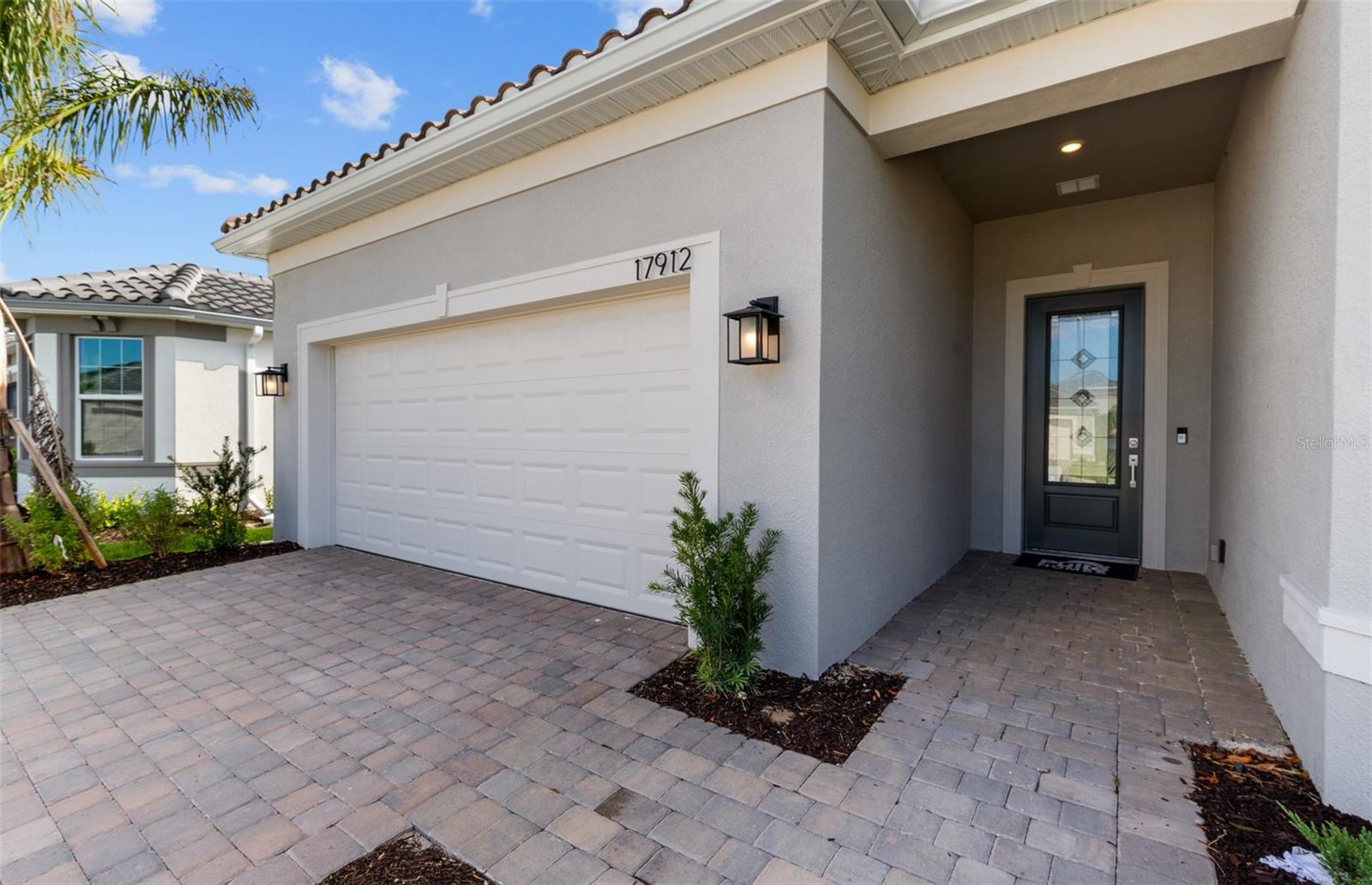 17912 Nadine Pl Property Photo 3