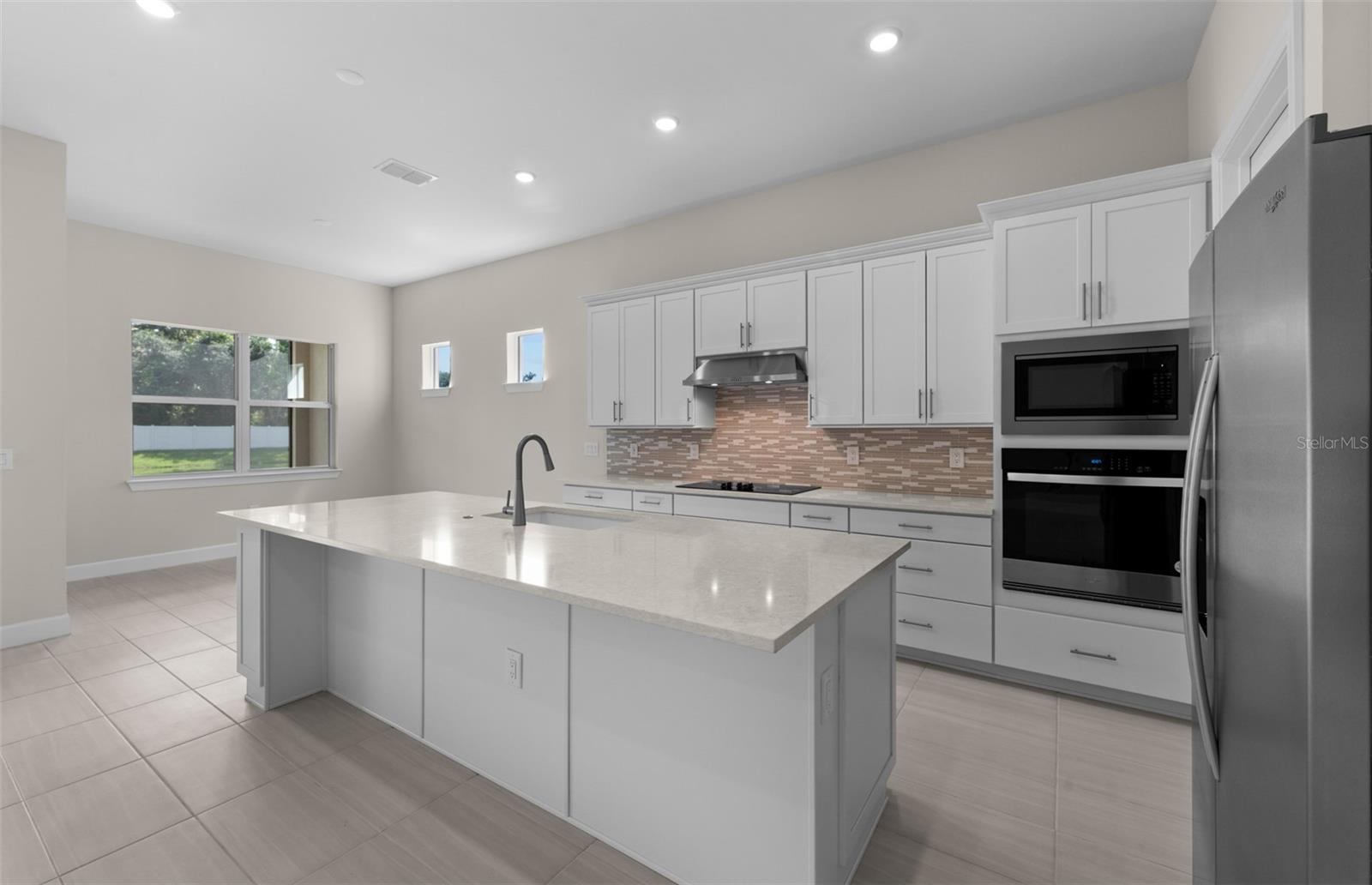 17912 Nadine Pl Property Photo 8