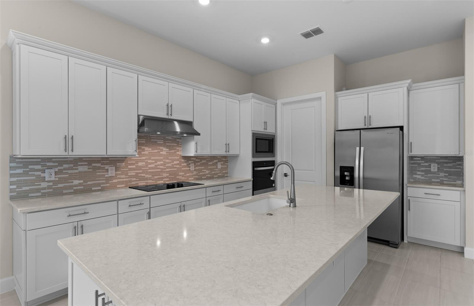 17912 Nadine Pl Property Photo 11