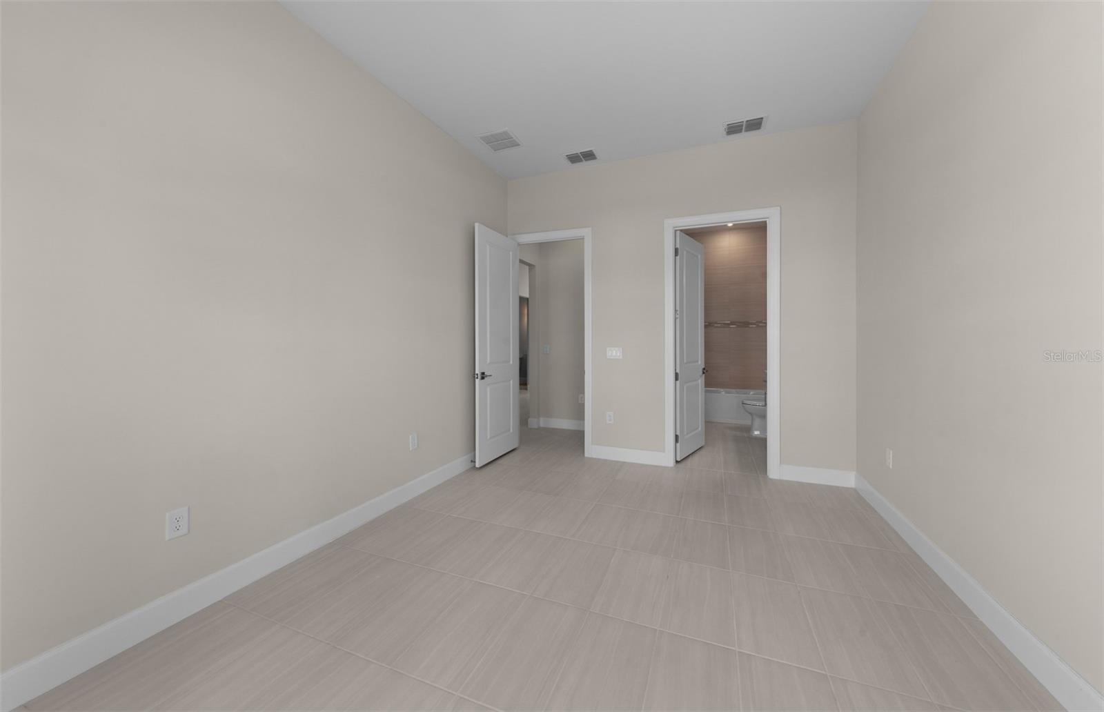 17912 Nadine Pl Property Photo 22