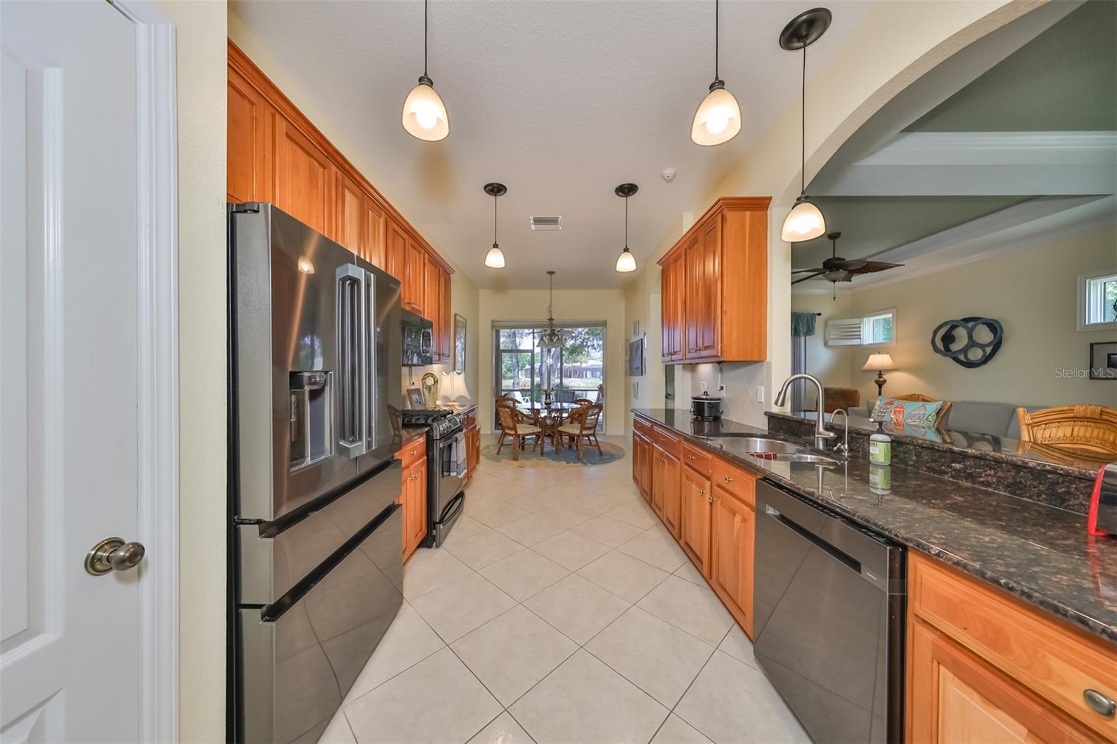 804 Regal Manor Way Property Photo 12