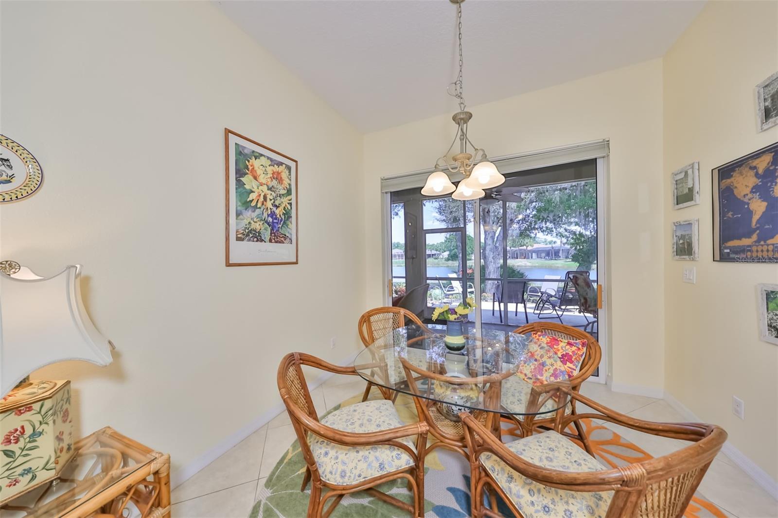 804 Regal Manor Way Property Photo 14