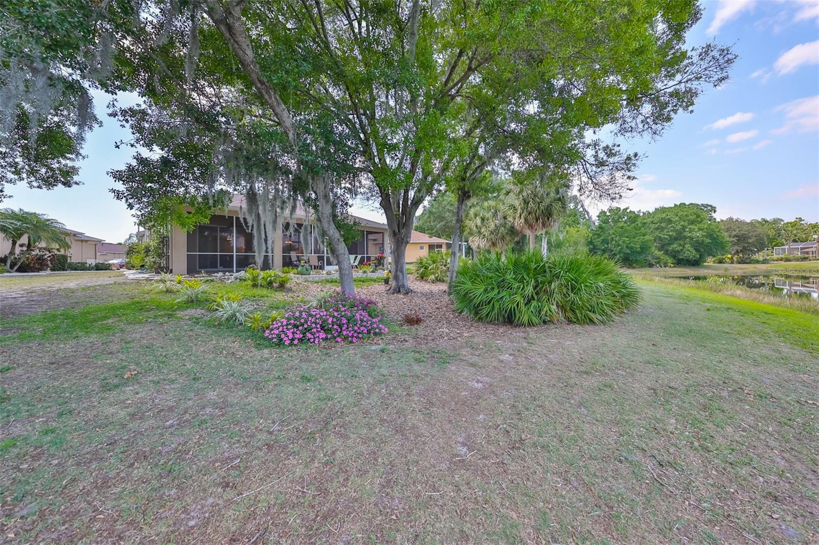 804 Regal Manor Way Property Photo 30
