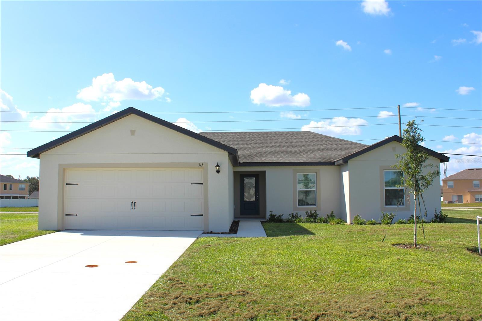 113 Cimarron Ln Property Photo 1