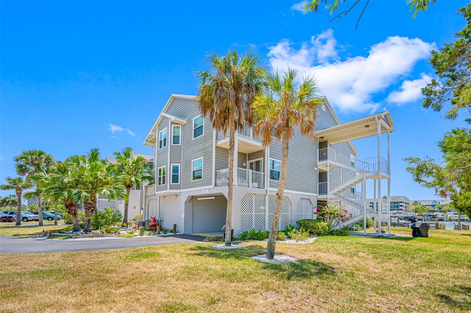 5712 Biscayne Ct #105 Property Photo 1
