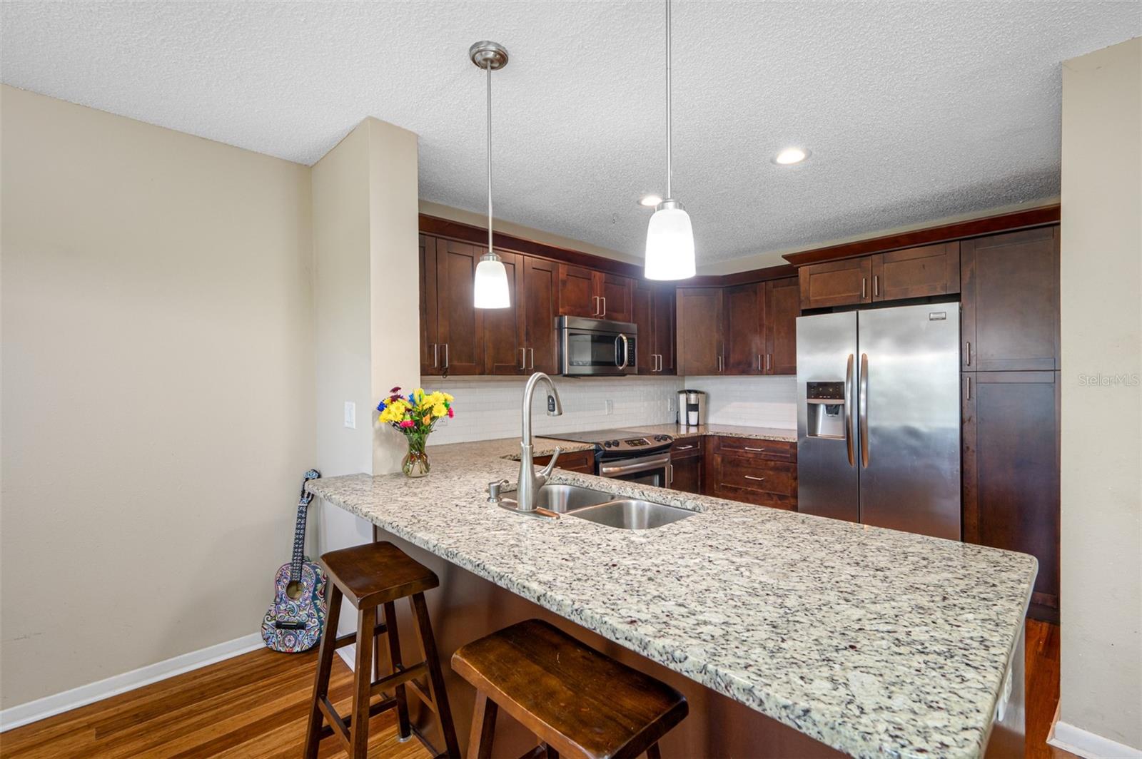 5712 Biscayne Ct #105 Property Photo 8
