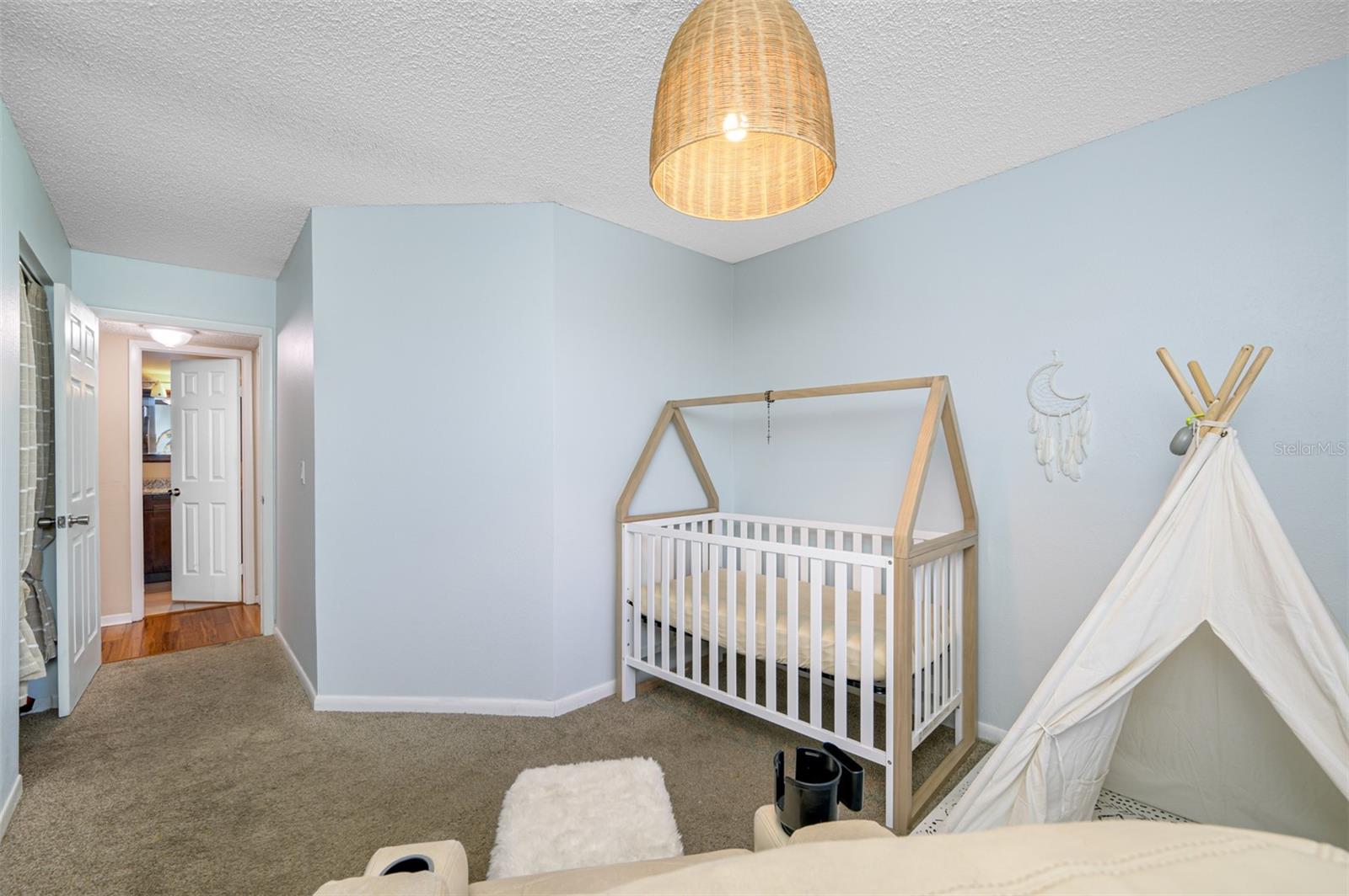 5712 Biscayne Ct #105 Property Photo 29